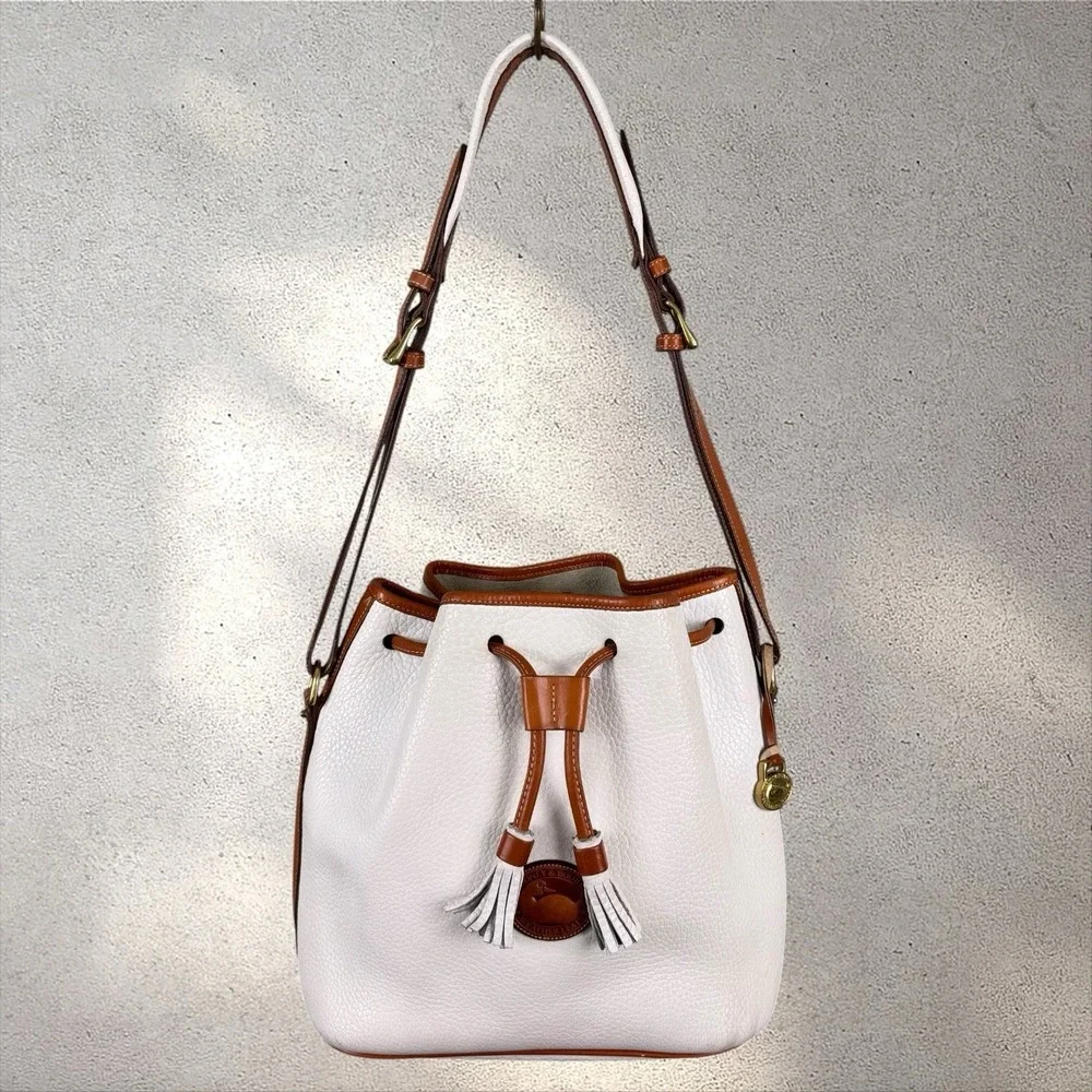 Dooney & Bourke Vintage White Tan Leather Drawstring Bucket Bag AWL Tassel USA